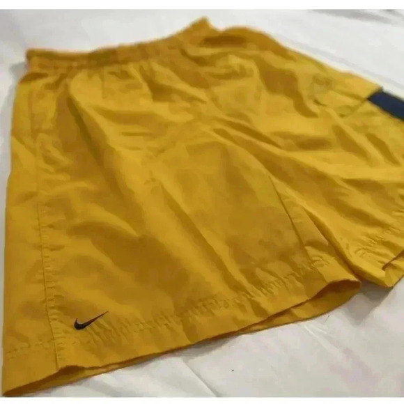 Vintage Nike Mens size L Swoosh Lined Nylon Shorts Yellow Swim Trunks Nautical - Picture 2 of 13